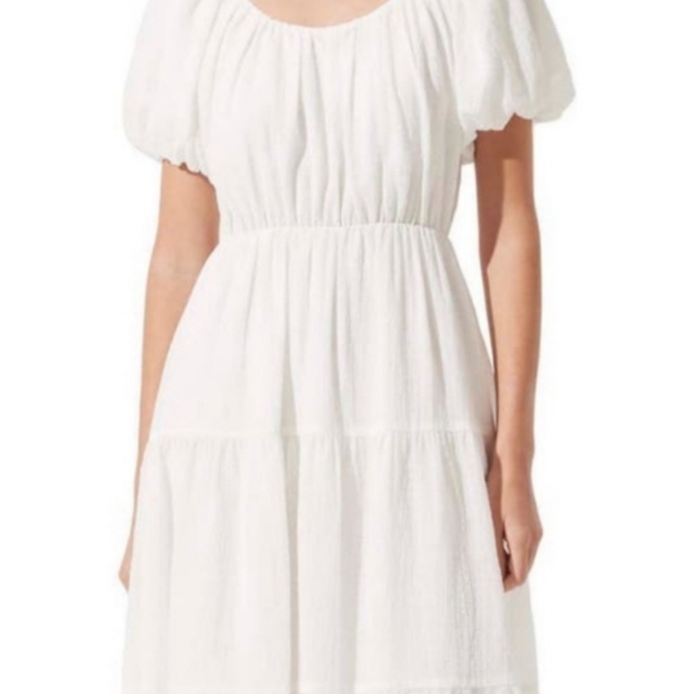 NWT Astr the Label Chic White Puff Sleeve Midi Dress